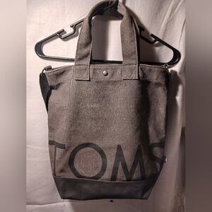 TOMS tore bag with handles and adjustable strap gray canvas pocket